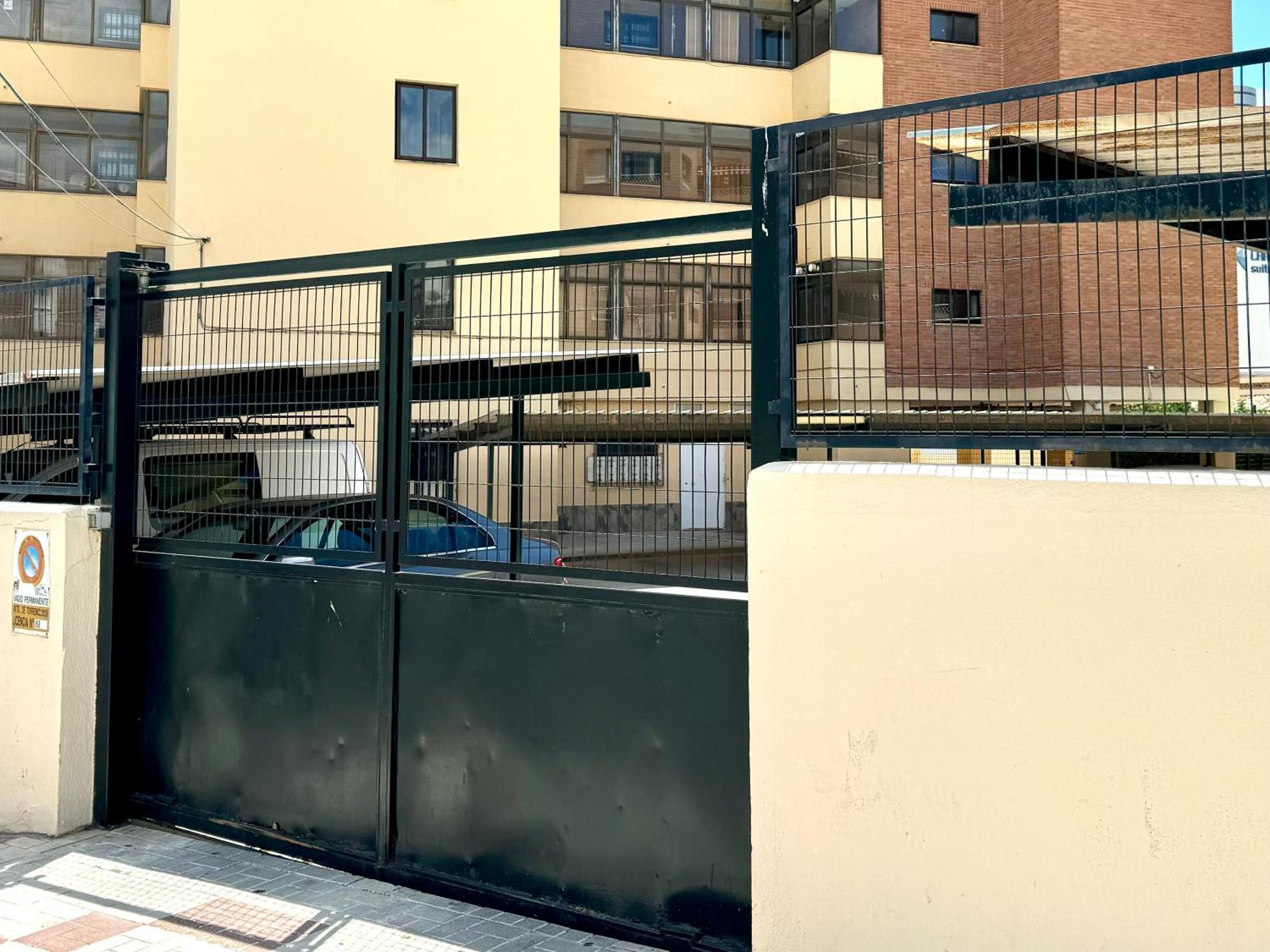 شقة La Carihuela A 150 Metros De La Playa Con Espectaculares Vistas توريمولينوس المظهر الخارجي الصورة