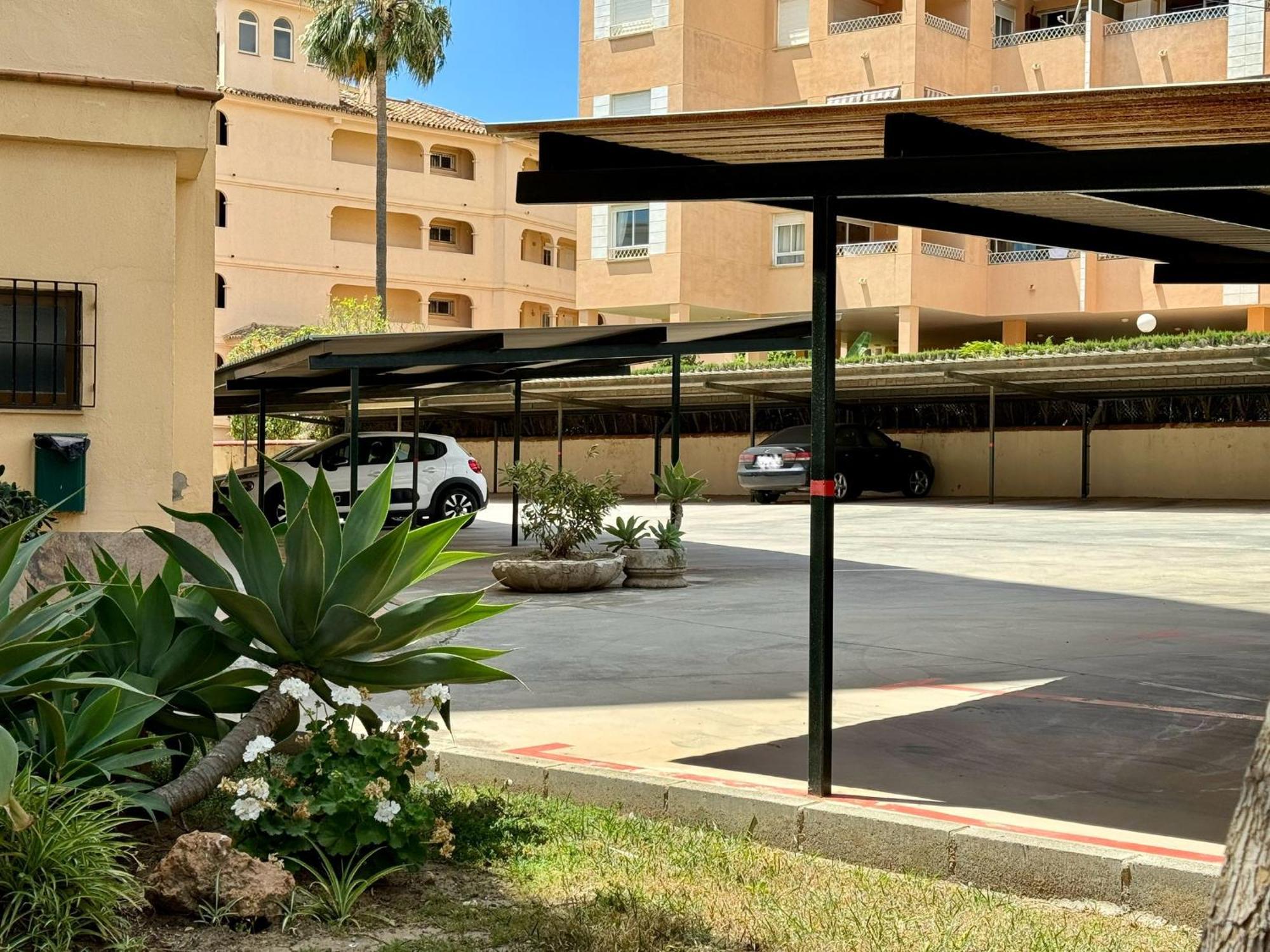 شقة La Carihuela A 150 Metros De La Playa Con Espectaculares Vistas توريمولينوس المظهر الخارجي الصورة